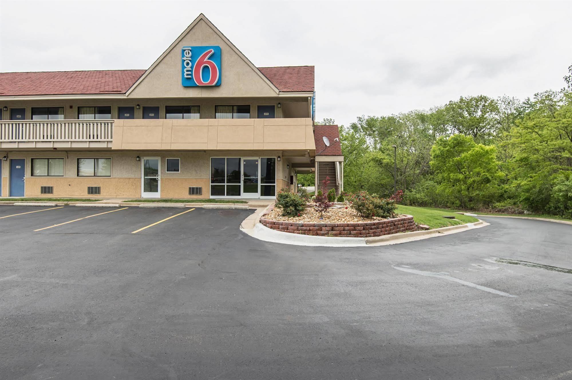 Motel 6-Overland Park, Ks Kültér fotó