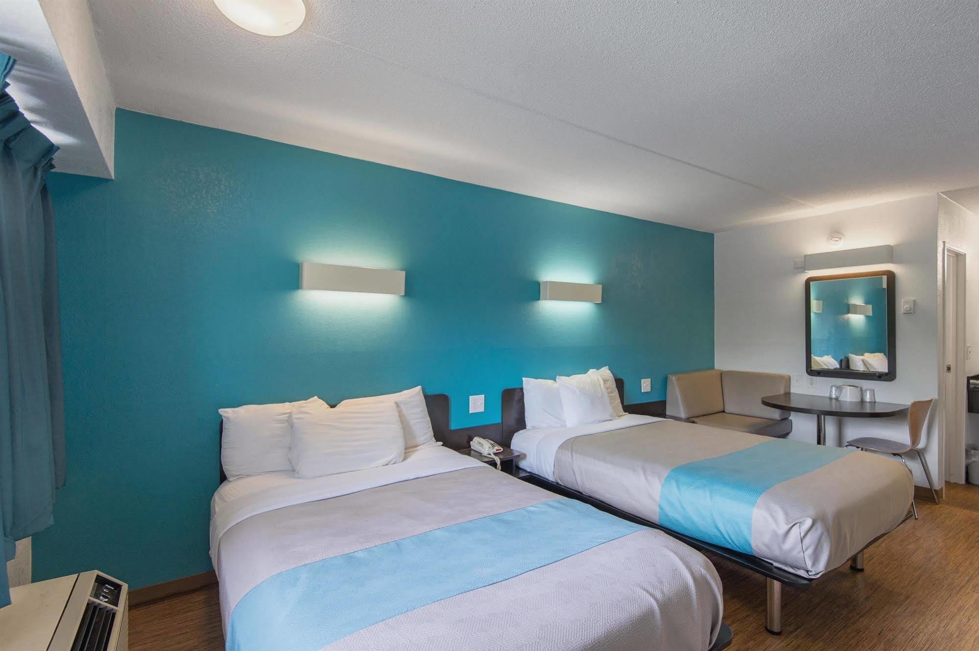 Motel 6-Overland Park, Ks Kültér fotó